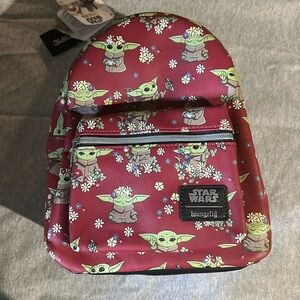 Star Wars lounge fly